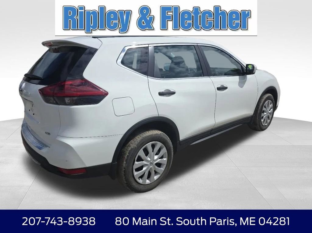 Used 2018 Nissan Rogue S AWD/4WD image 7