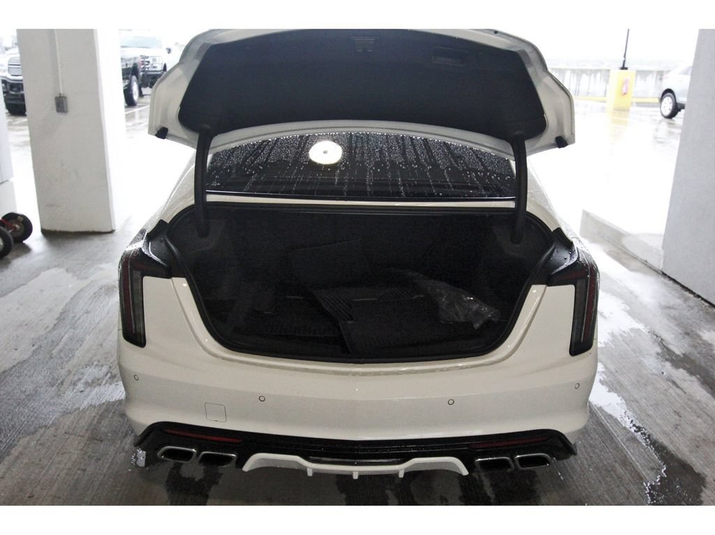 Used 2026 Cadillac CT5 V w/ Technology Package RWD image 30