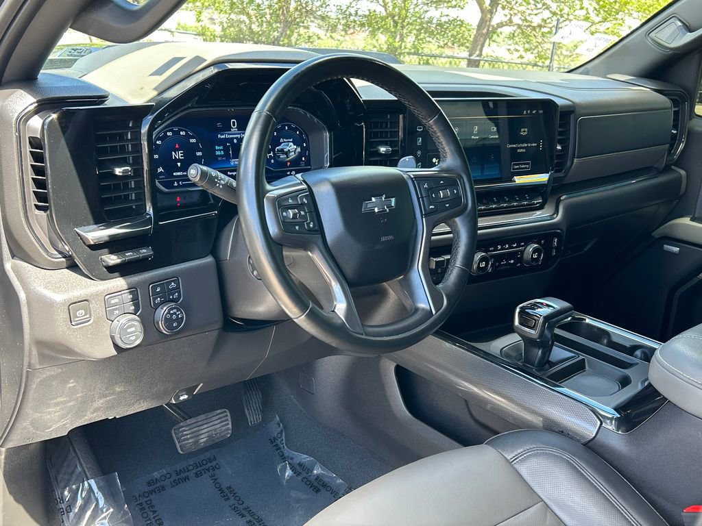 Used 2023 Chevrolet Silverado 1500 ZR2 w/ Technology Package AWD/4WD image 7