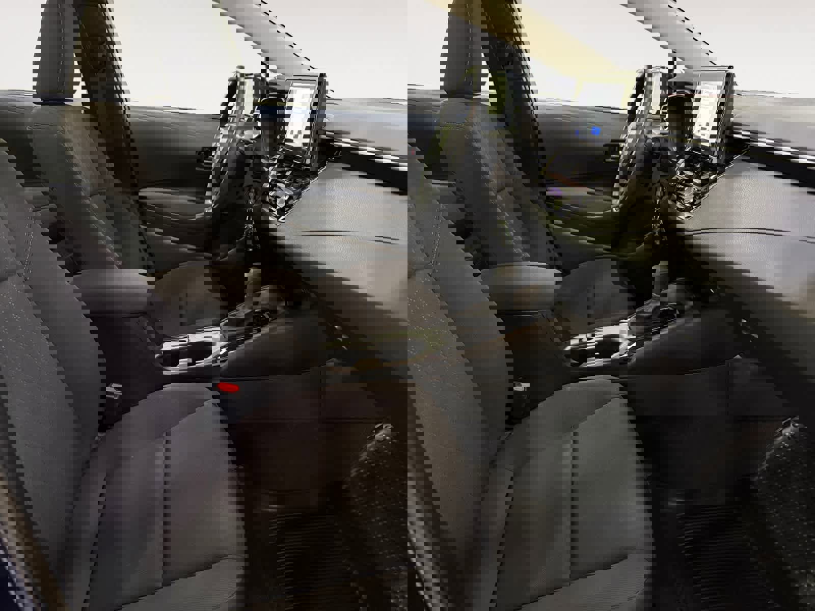 Used 2025 Toyota Corolla LE image 19