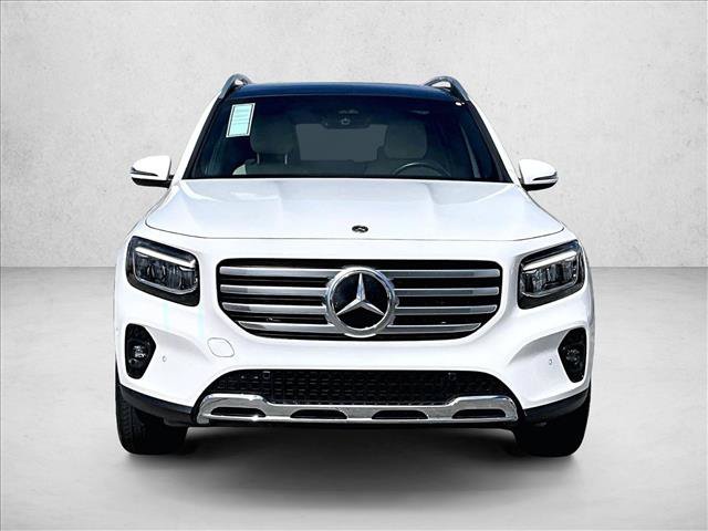 Used 2025 Mercedes-Benz GLB 250 image 3