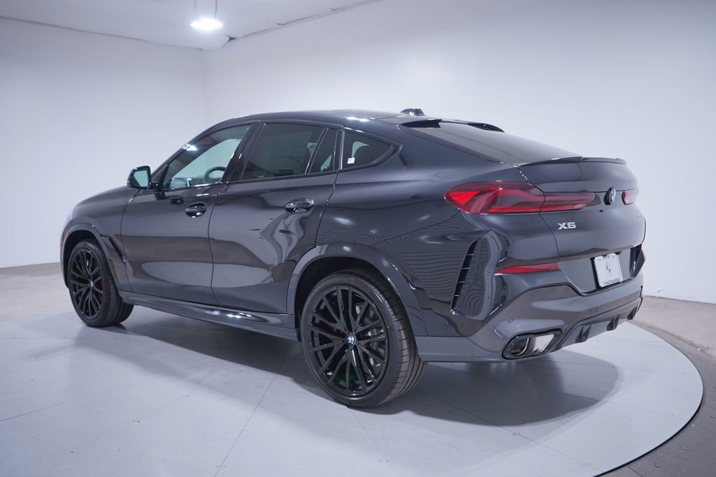New 2026 BMW X6 xDrive40i w/ Premium Package AWD/4WD image 3