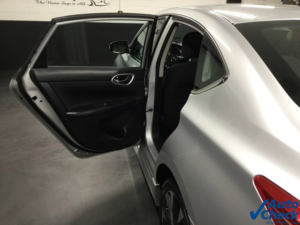 Used 2016 Nissan Sentra SR w/ Driver's Assist Package FWD image 28