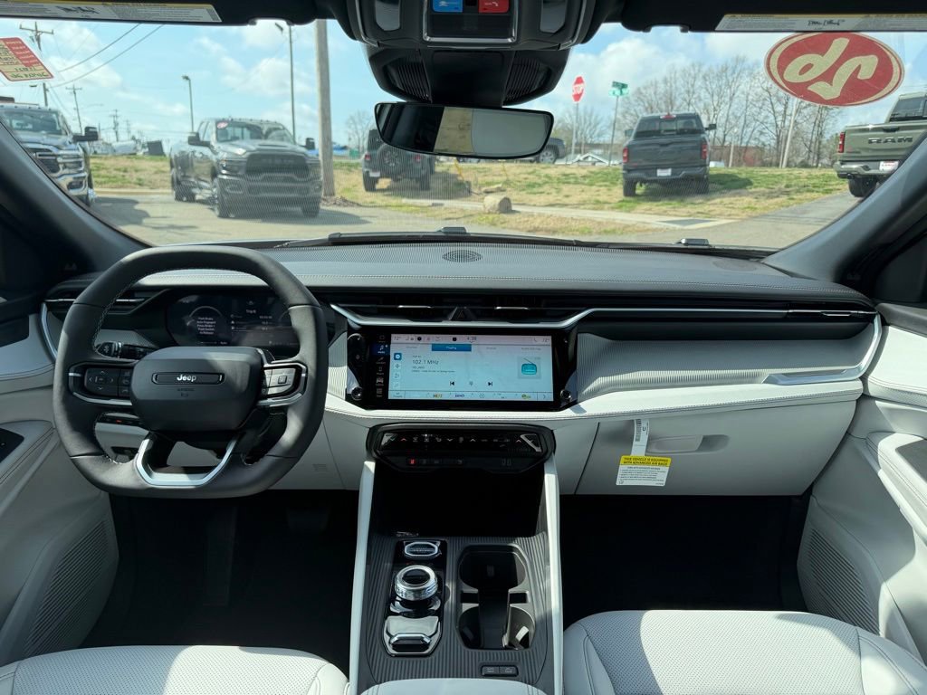 New 2026 Jeep Cherokee Limited image 39