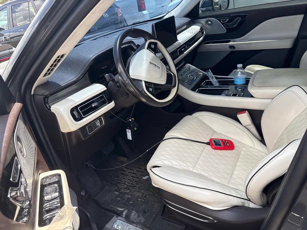 Used 2020 Lincoln Aviator Black Label w/ Dynamic Handling Package AWD/4WD image 9