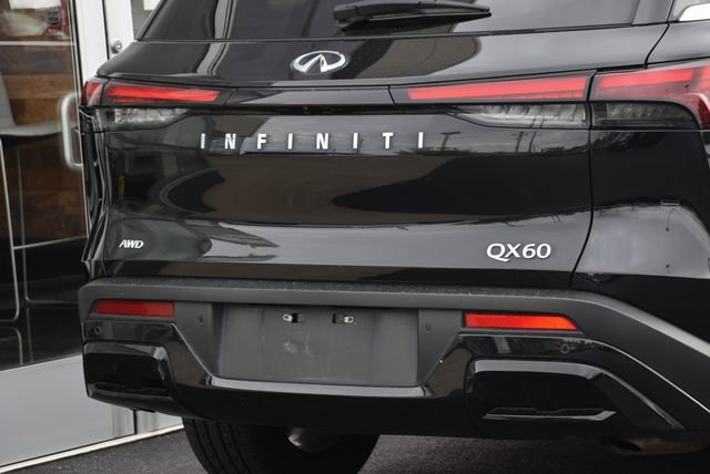 Certified 2023 INFINITI QX60 Luxe AWD/4WD image 28