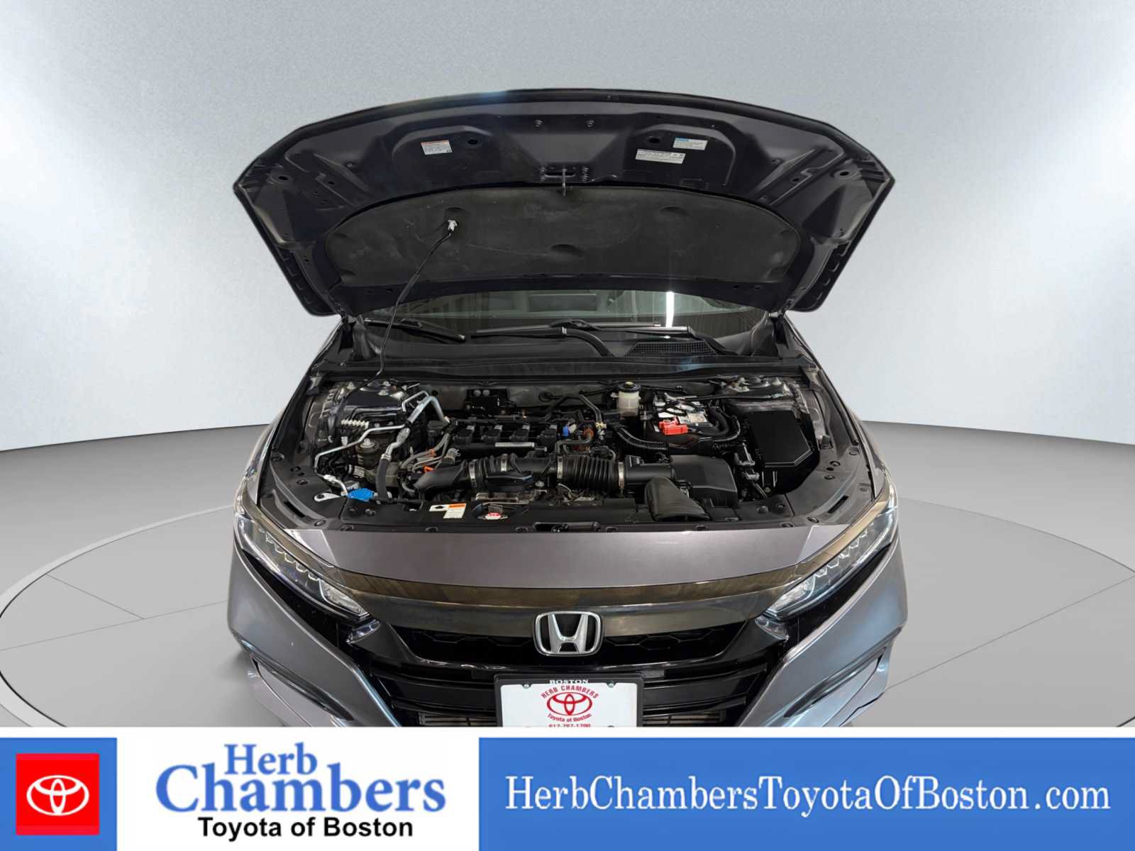 Used 2020 Honda Accord Sport image 11