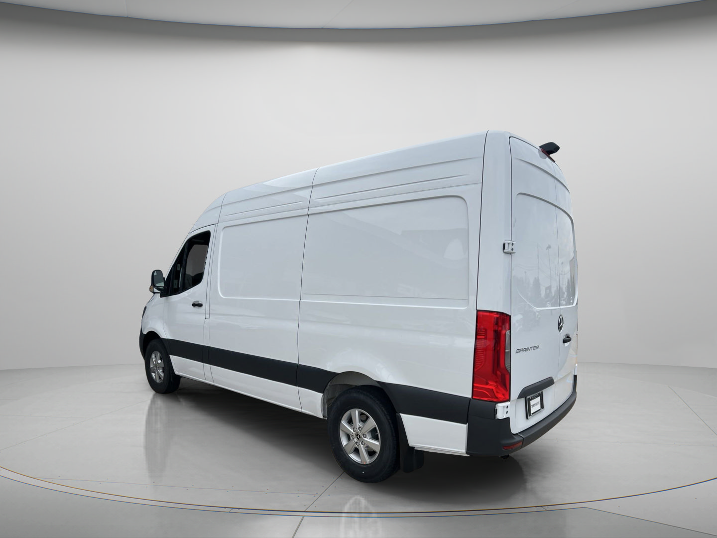Certified 2024 Mercedes-Benz Sprinter 2500 image 3