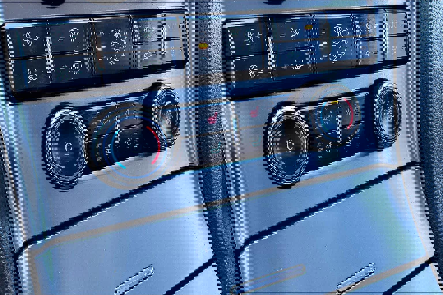 Used 2010 Ford Taurus Limited image 33