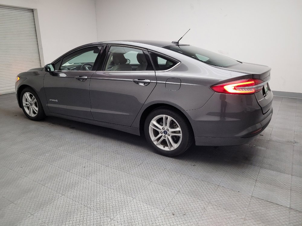 Used 2018 Ford Fusion S image 3