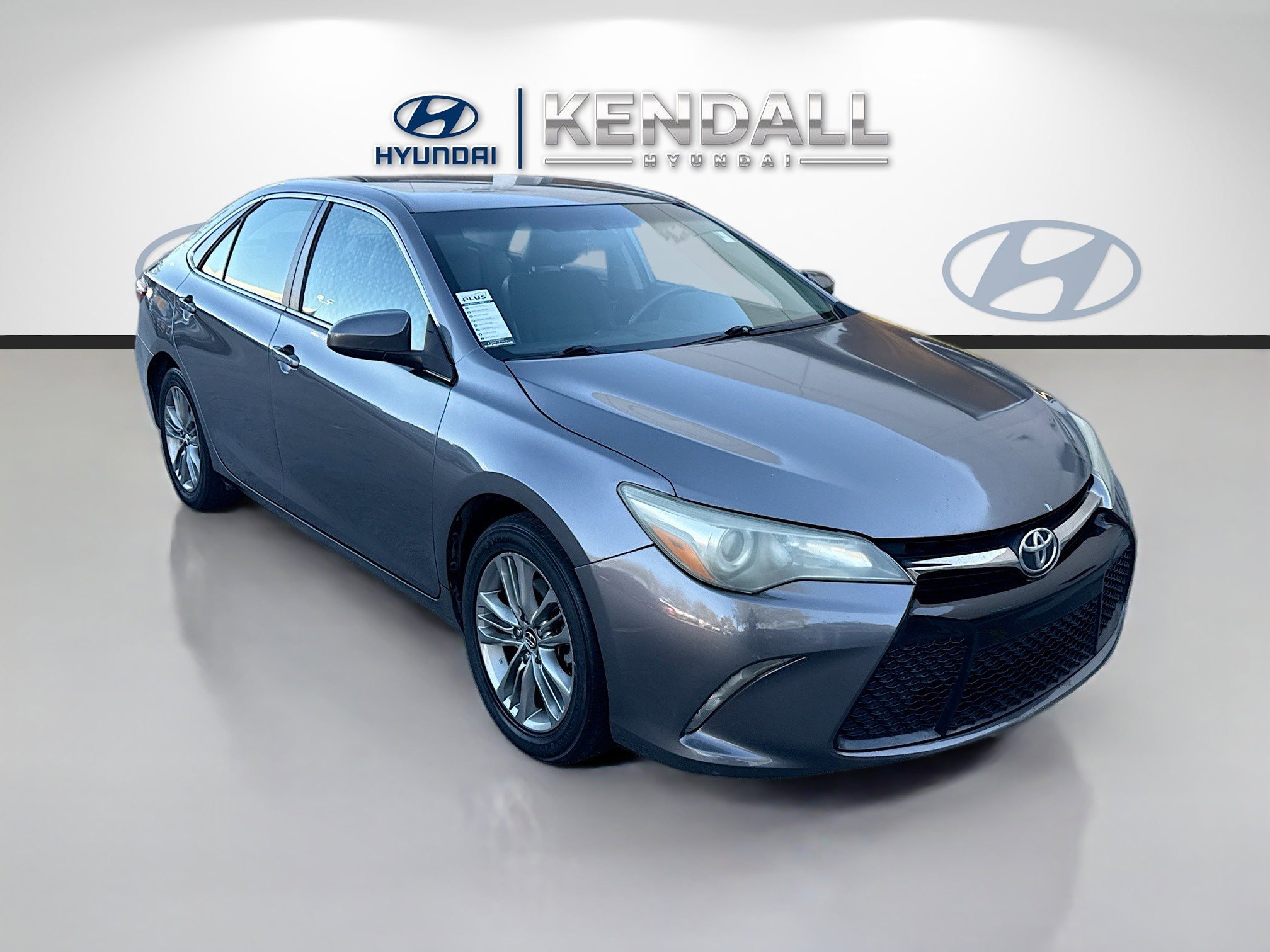 Used 2017 Toyota Camry SE