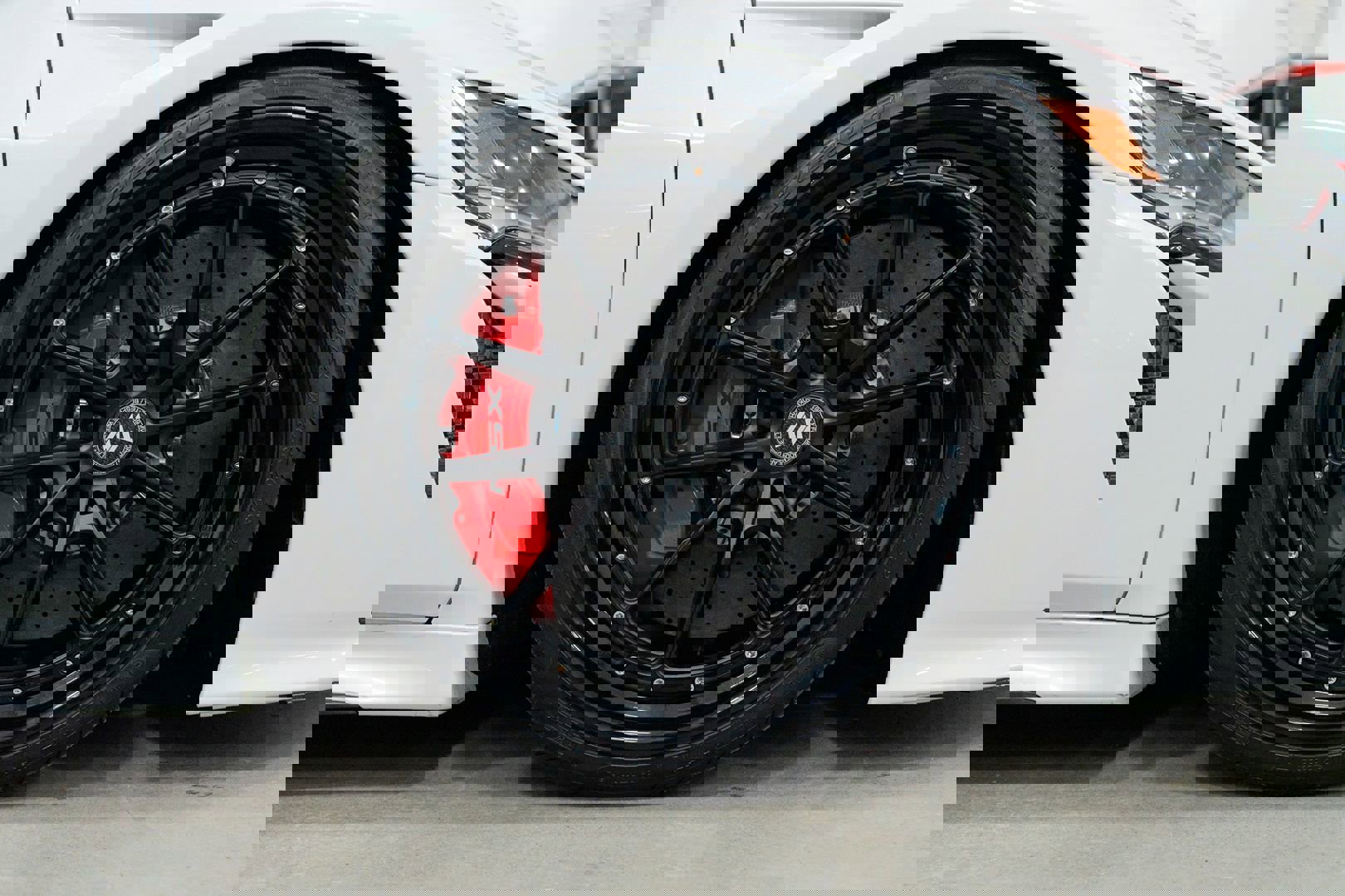 Used 2017 Acura NSX image 12