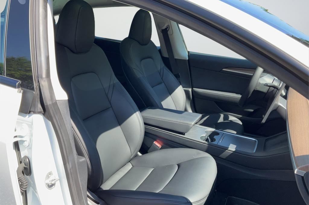 Used 2023 Tesla Model 3 Standard Range RWD image 19