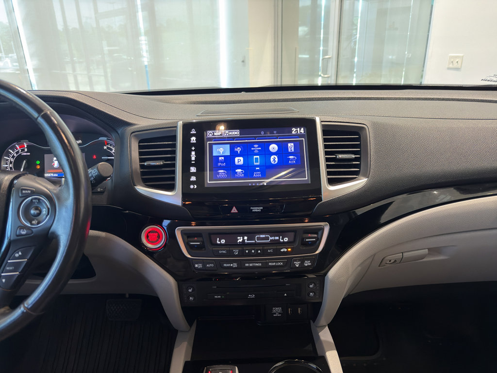 Used 2018 Honda Pilot Elite image 17