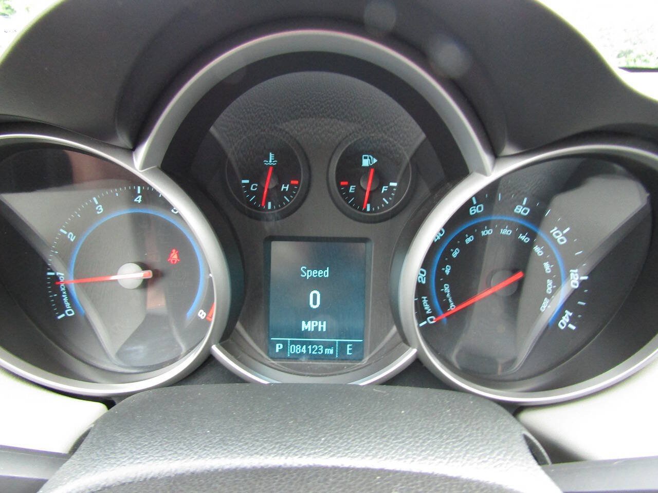 Used 2012 Chevrolet Cruze LS w/ Connectivity Package FWD image 12