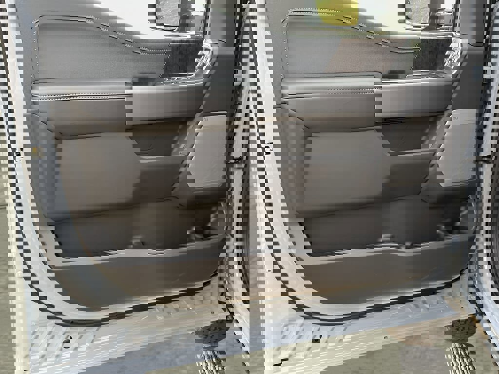 New 2026 Ford F350 Lariat w/ Lariat Ultimate Package image 17