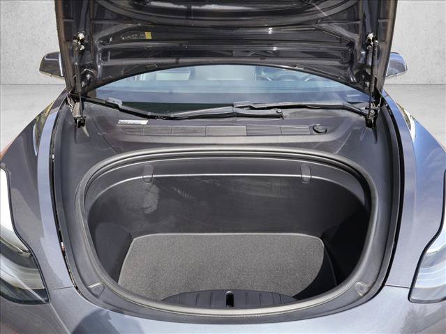 Used 2018 Tesla Model 3 Long Range RWD image 28