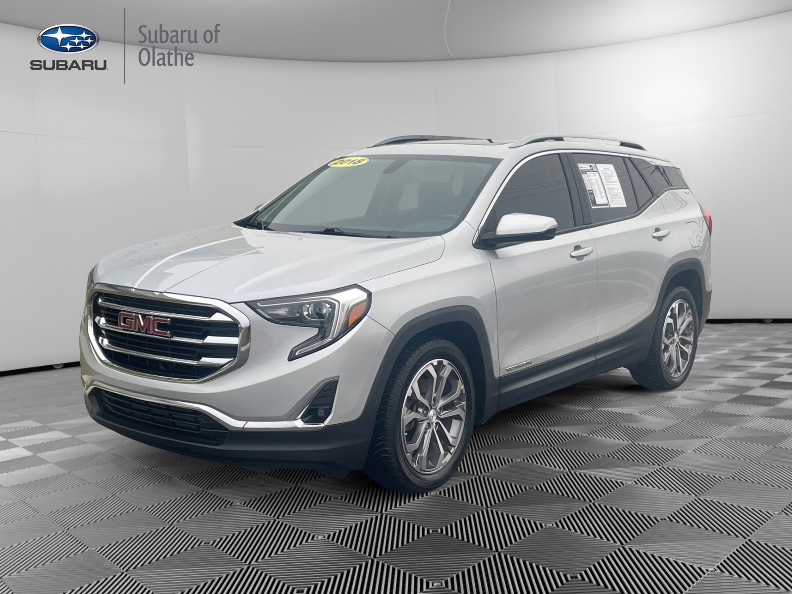 Used 2018 GMC Terrain SLT w/ Preferred Package image 12