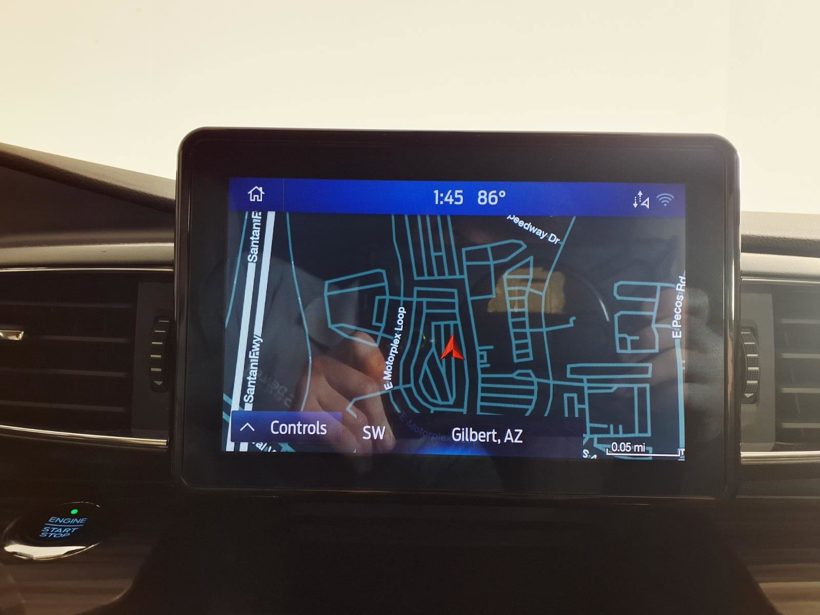 Used 2021 Ford Explorer Limited w/ Hybrid Equipment Group 310A AWD/4WD image 18