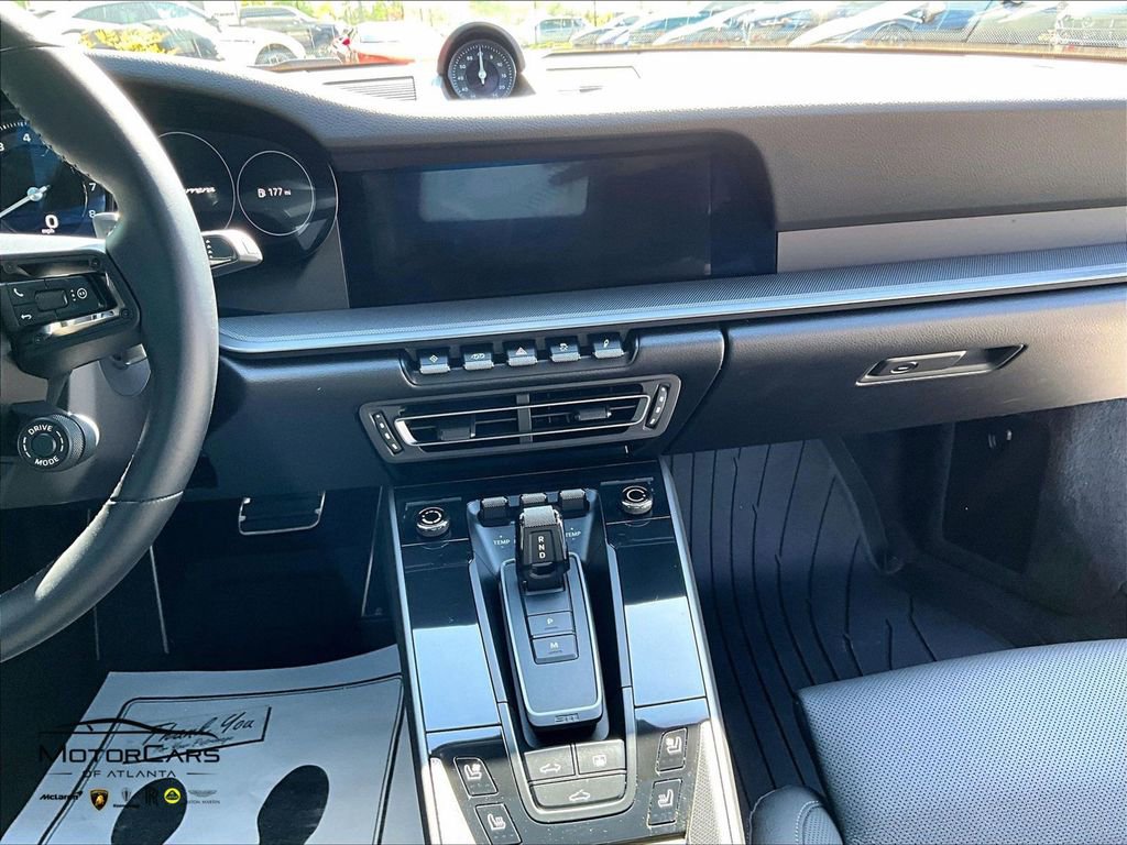 Used 2021 Porsche 911 Carrera image 7
