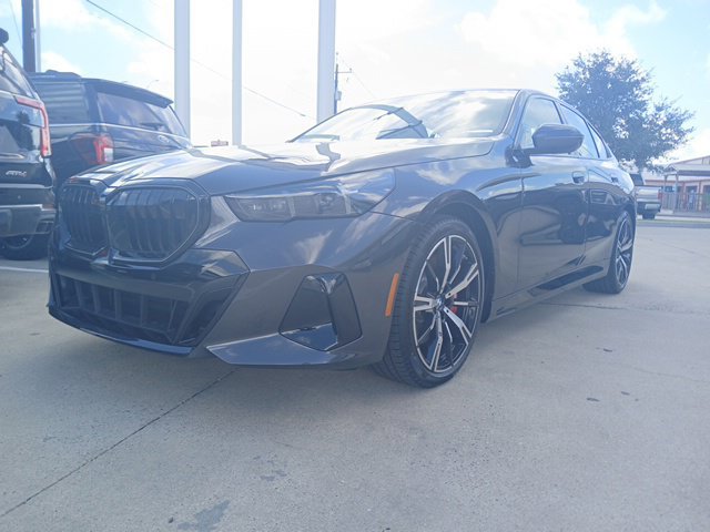 New 2027 BMW 540i xDrive w/ M Sport Package AWD/4WD image 3