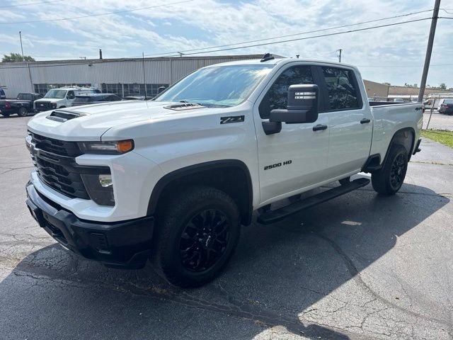 Used 2026 Chevrolet Silverado 2500 Custom w/ Custom Value Package AWD/4WD image 2