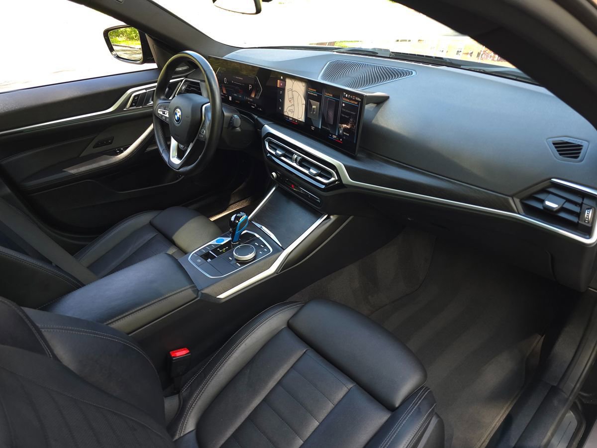Used 2023 BMW i4 eDrive35 RWD image 21