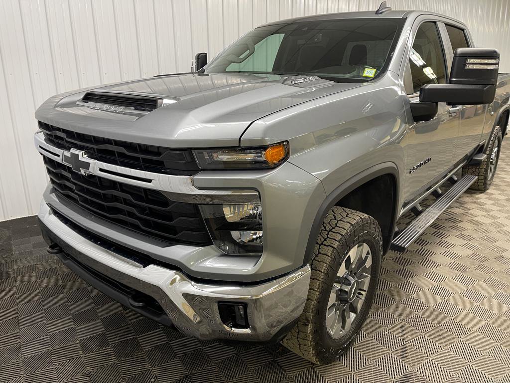 Used 2024 Chevrolet Silverado 2500 LT w/ All Star Edition image 8