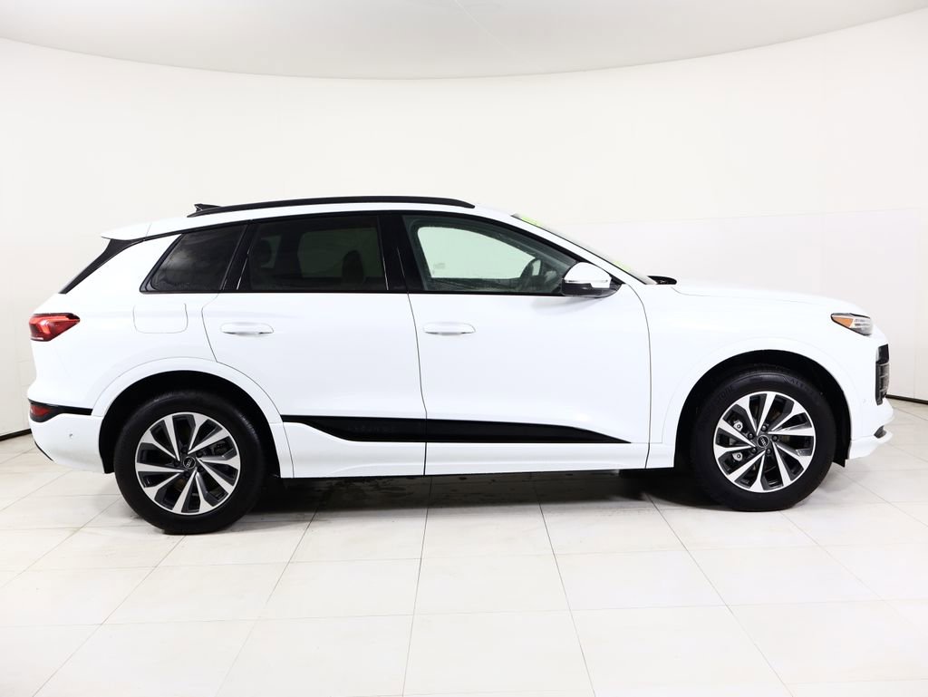 Used 2025 Audi Q6 e-tron Premium Plus w/ Premium Plus image 20