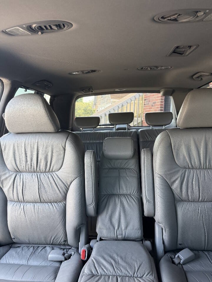Used 2010 Honda Odyssey EX-L image 11