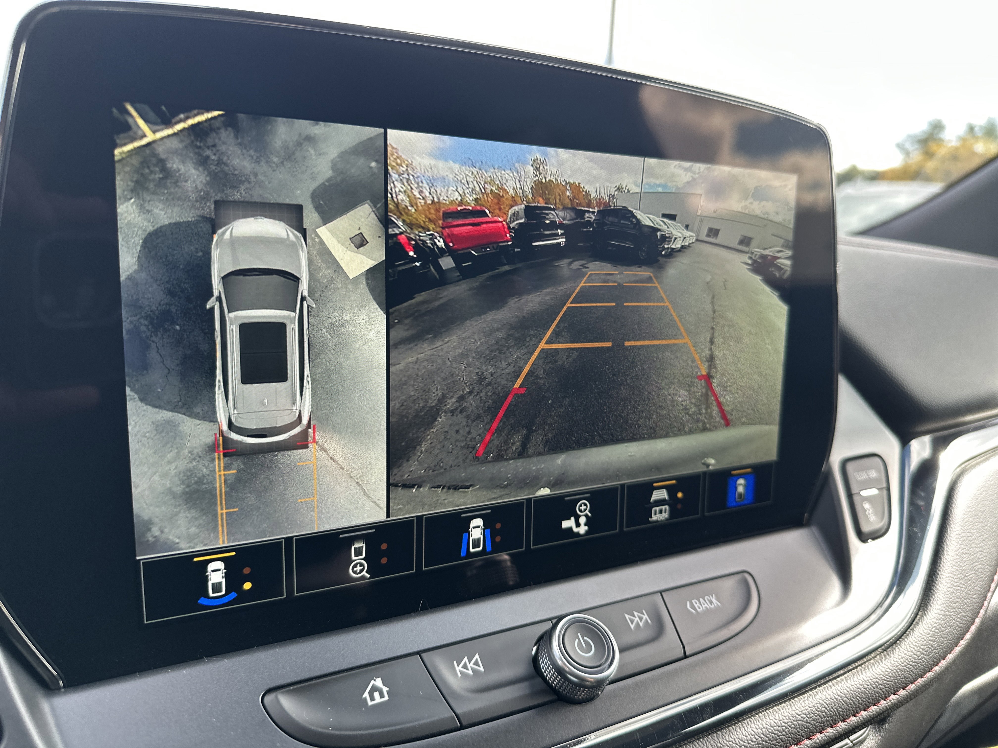 New 2025 Chevrolet Blazer RS w/ Driver Confidence II Package image 22