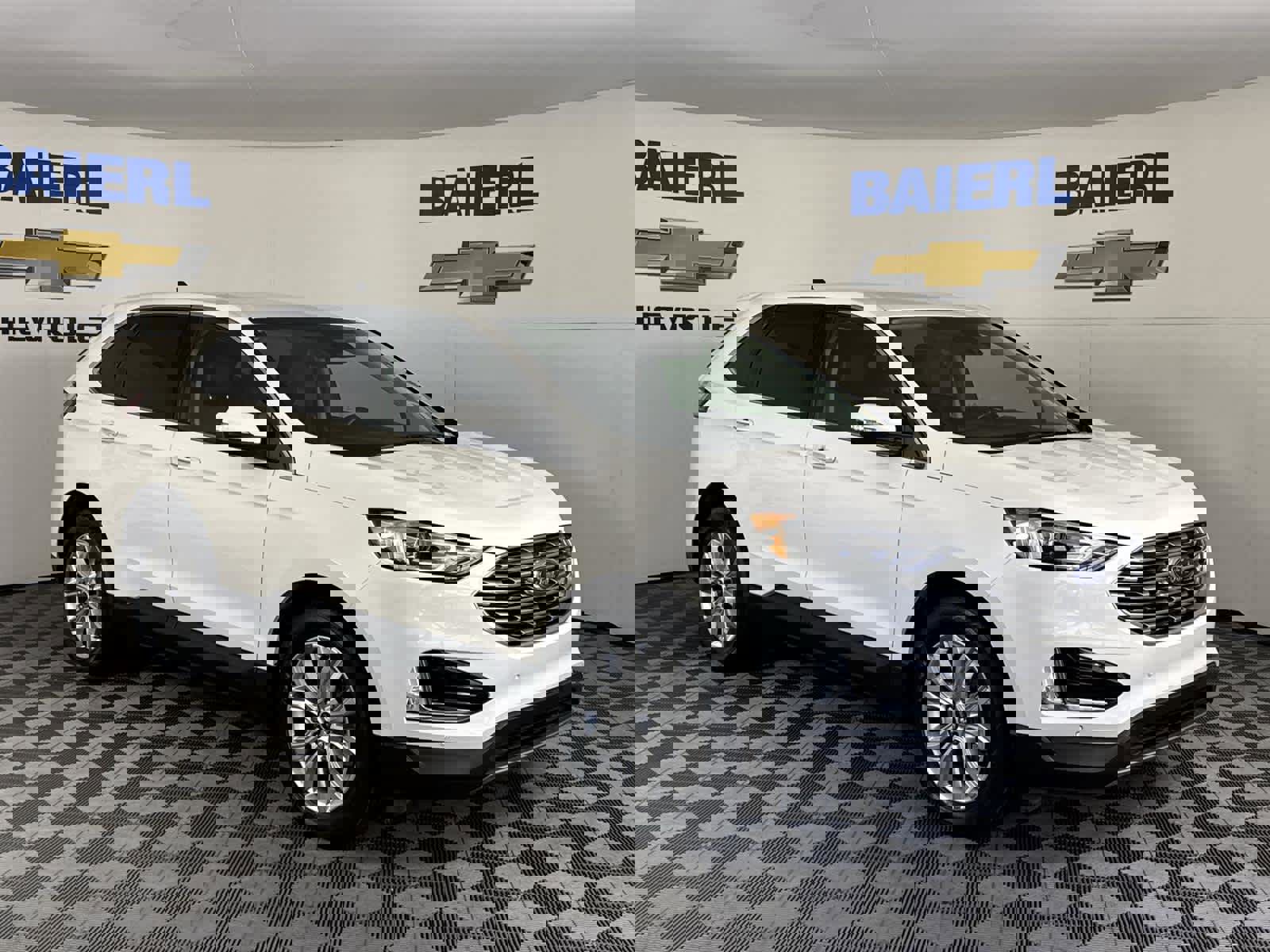 Used 2021 Ford Edge Titanium image 7