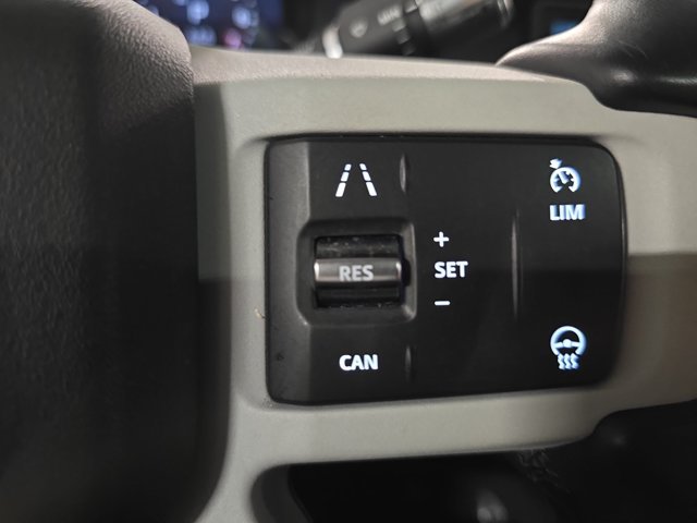 Used 2020 Land Rover Defender 110 SE AWD/4WD image 17