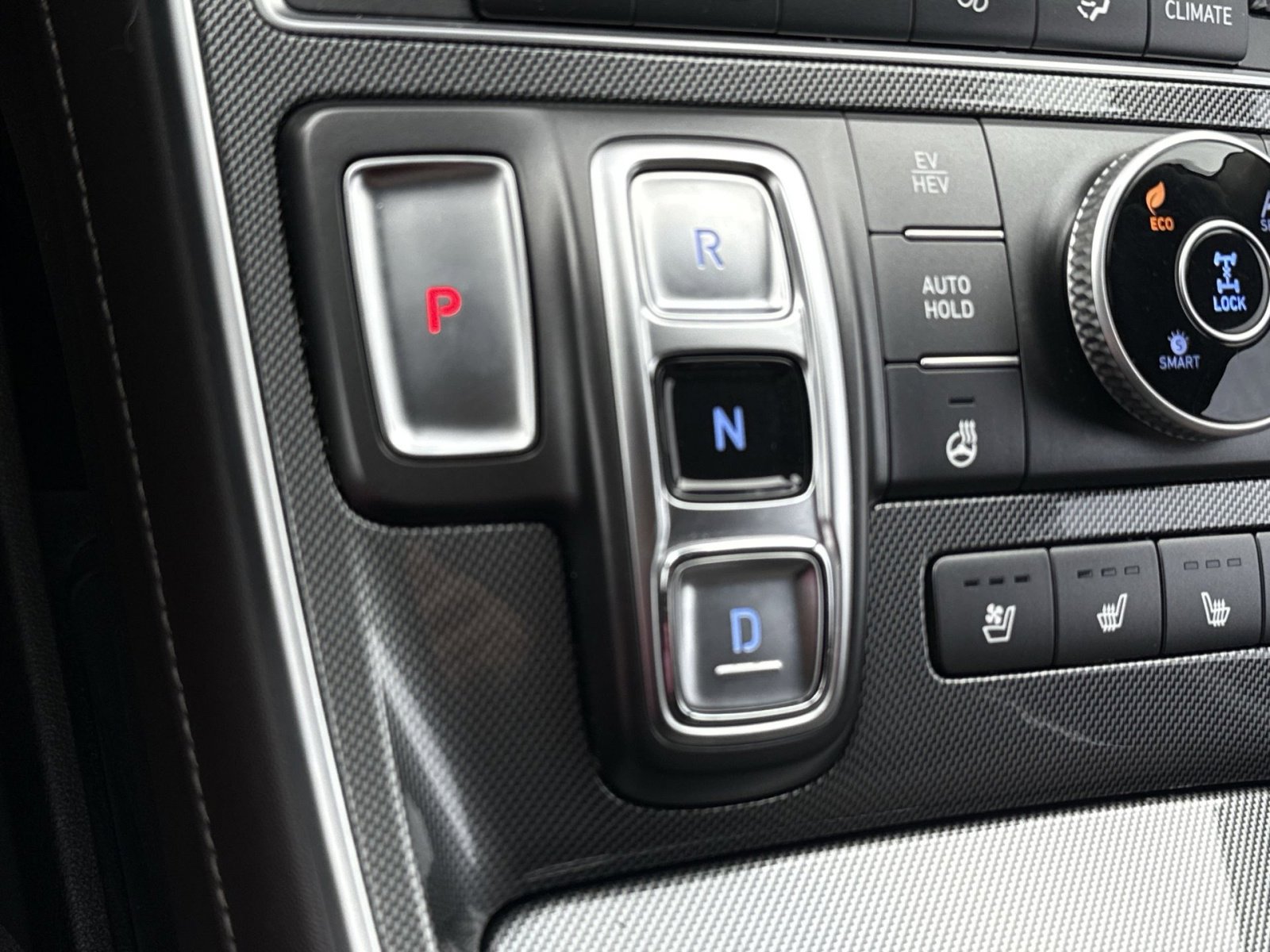 Certified 2022 Hyundai Santa Fe Limited image 22