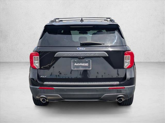 Used 2023 Ford Explorer XLT w/ Equipment Group 202A RWD image 7