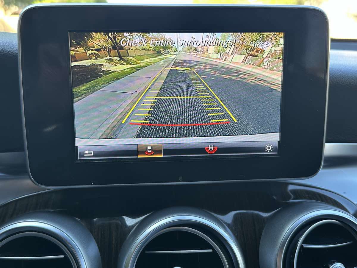 Used 2017 Mercedes-Benz GLC 300 image 20