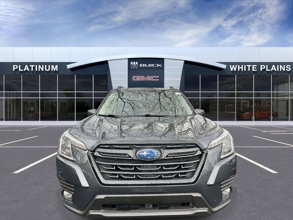 Used 2022 Subaru Forester Premium image 7
