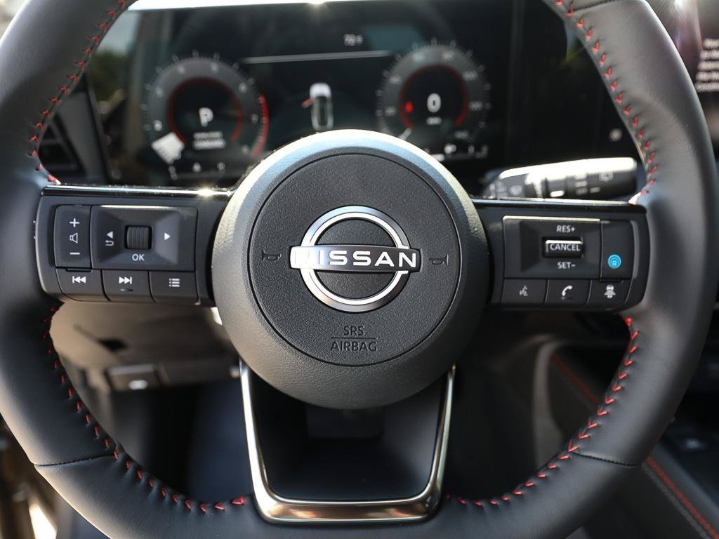 New 2026 Nissan Kicks SR w/ Cold Weather Package AWD/4WD image 14