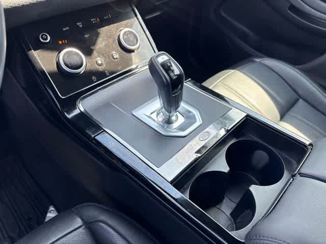 Used 2023 Land Rover Range Rover Evoque R-Dynamic S AWD/4WD image 16