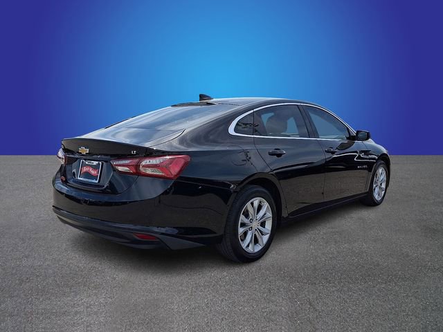 Used 2022 Chevrolet Malibu LT w/ Leather Package image 5