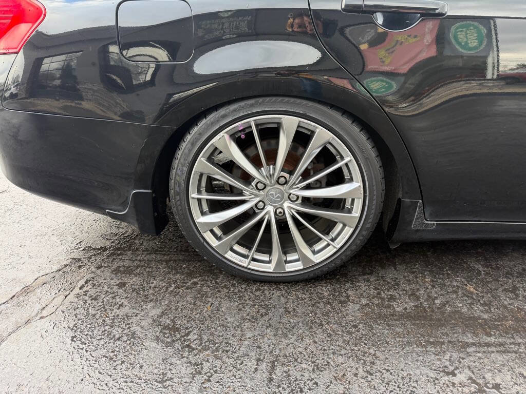 Used 2012 INFINITI G37 Journey w/ Premium Pkg image 10