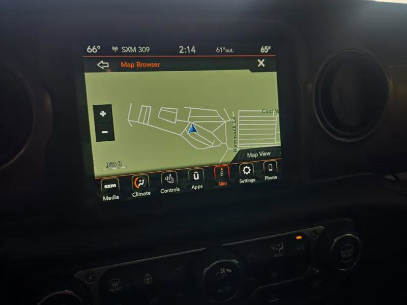 Used 2023 Jeep Wrangler Unlimited w/ Cold Weather Group AWD/4WD image 11