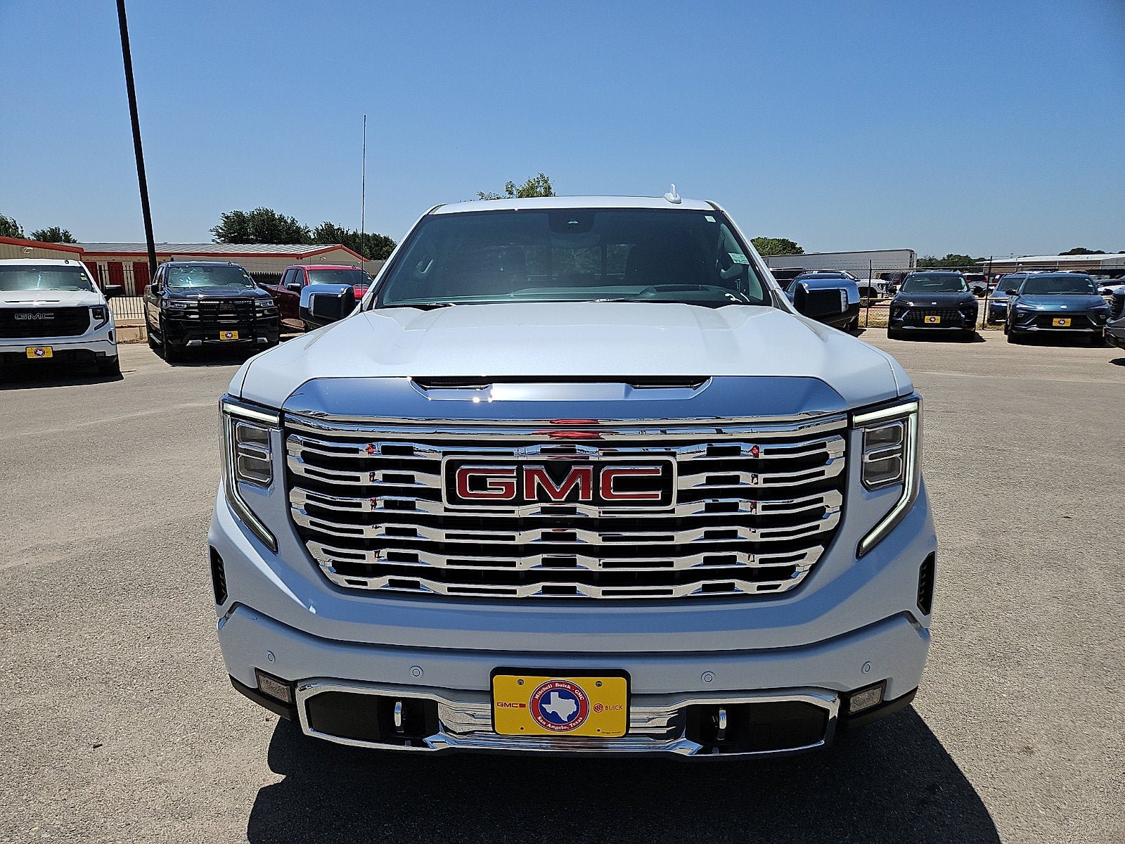 New 2026 GMC Sierra 1500 Denali AWD/4WD image 8