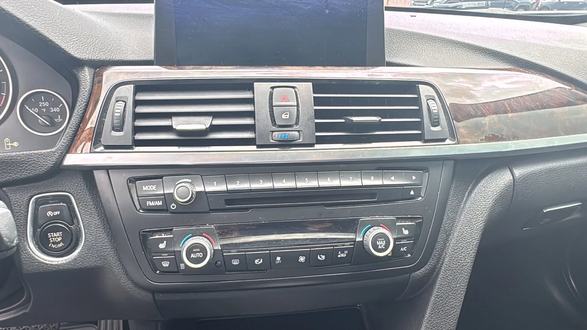 Used 2015 BMW 328i xDrive Sedan image 10