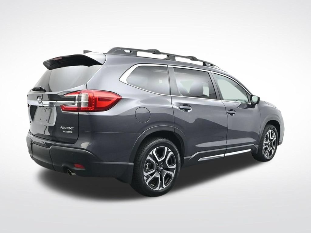 Used 2024 Subaru Ascent Limited w/ Technology Package AWD/4WD image 8