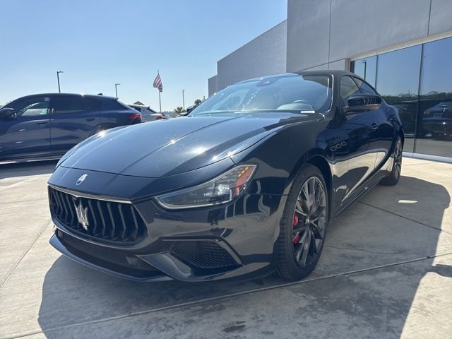 Used 2022 Maserati Ghibli Modena RWD image 4