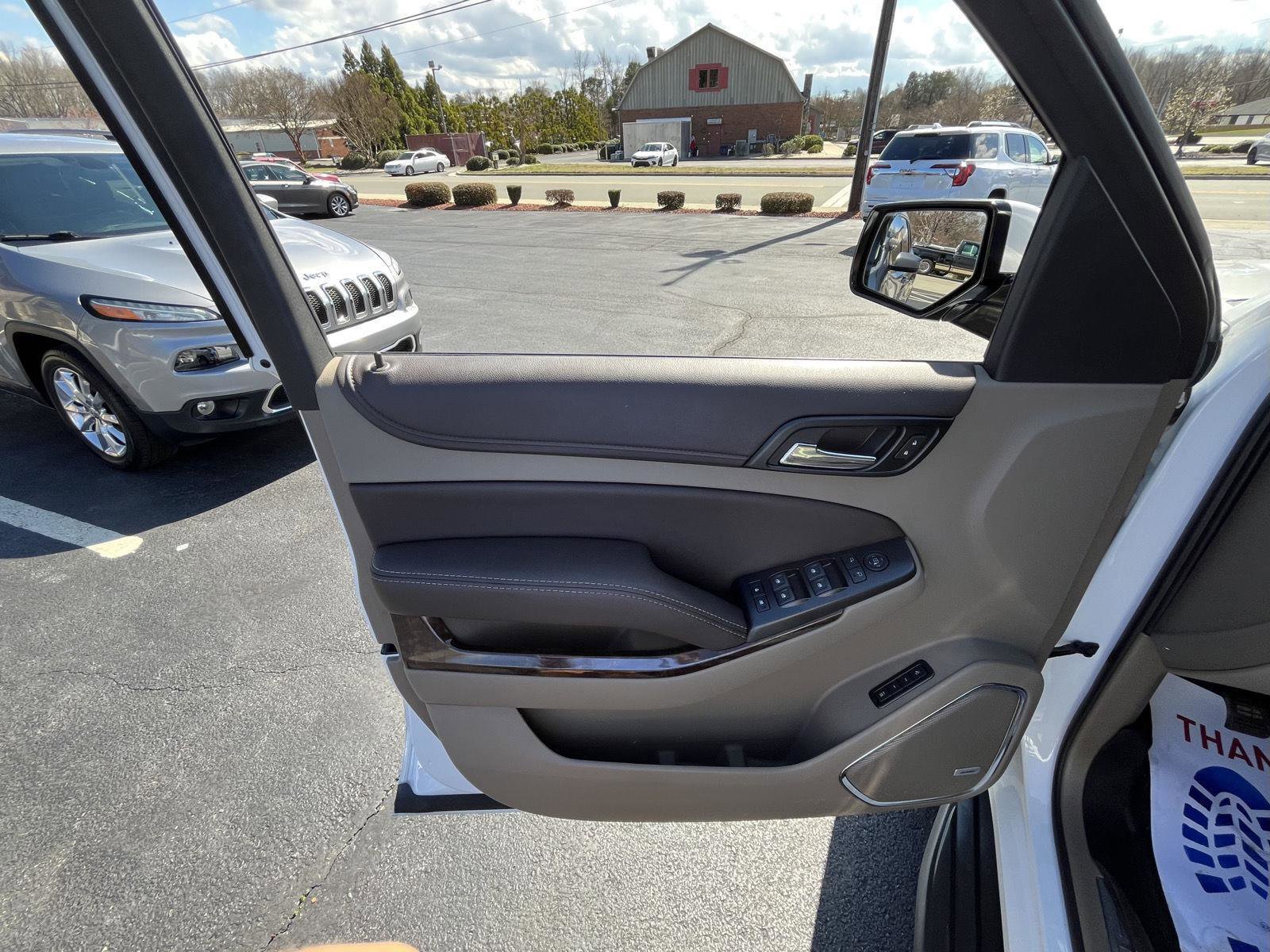 Used 2018 Chevrolet Tahoe LT image 7