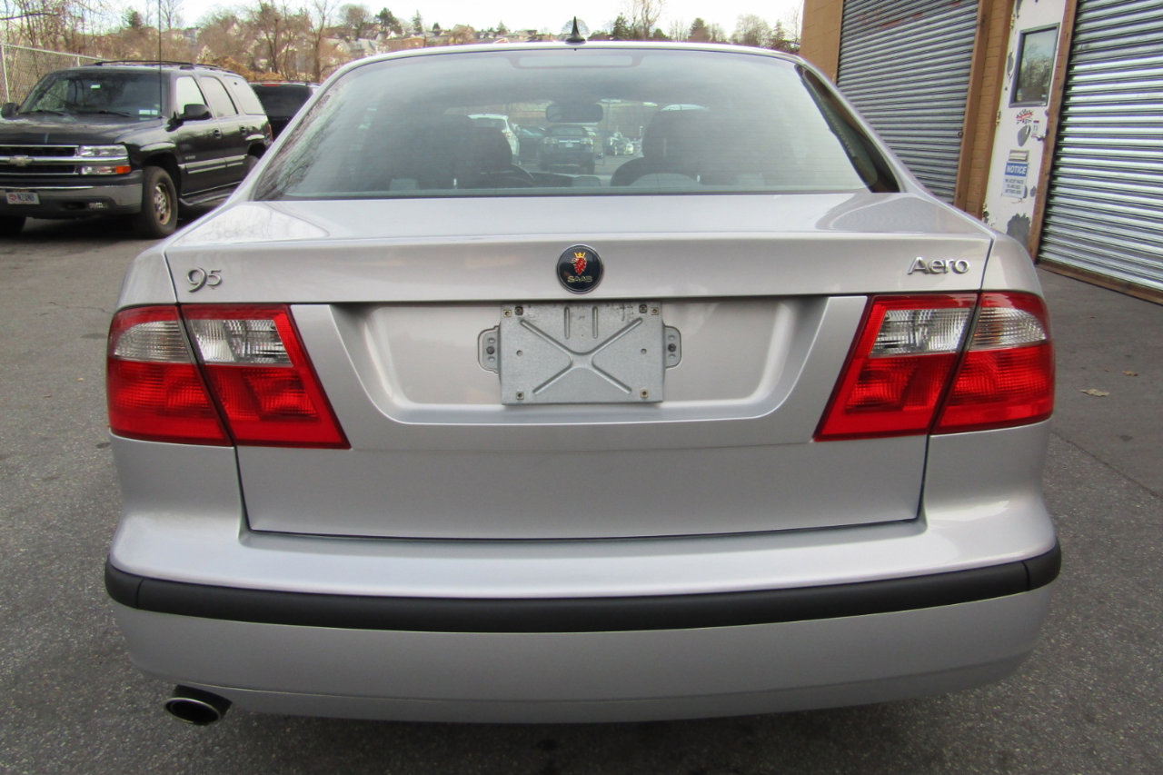 Used 2002 Saab 9-5 Aero image 12