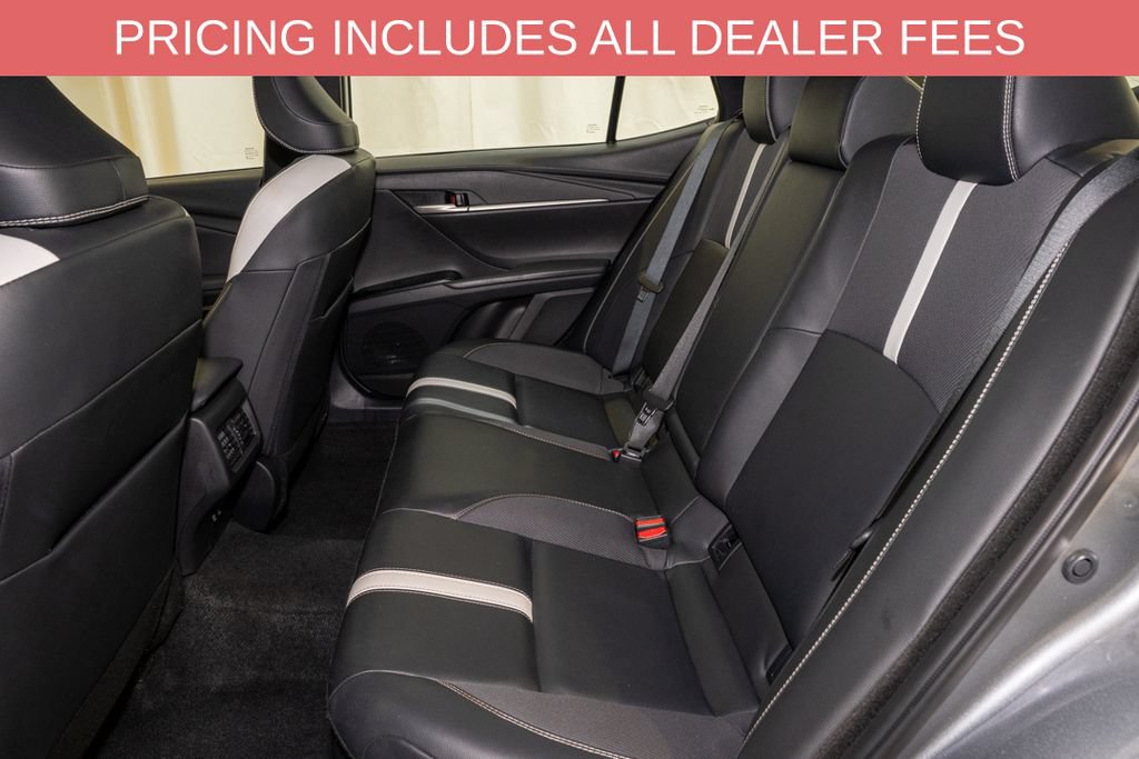 Used 2025 Toyota Camry SE FWD image 8