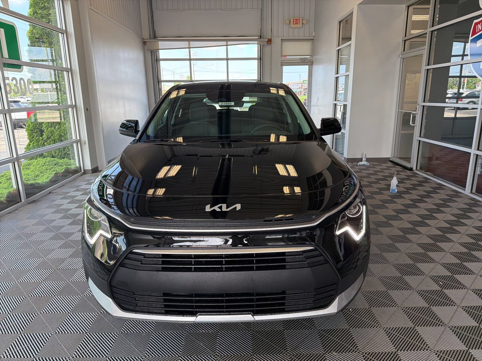 New 2026 Kia Niro LX FWD image 2